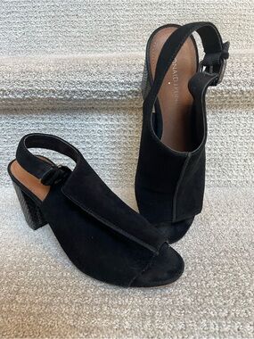 Donald Pliner 7.5 Black Suede Snakeskin Look Heels Buckle Sandals Shoes Peep Toe